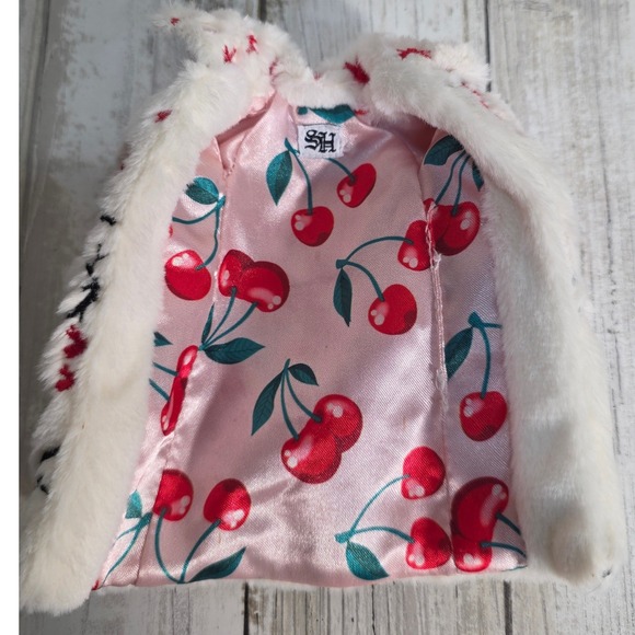 Rainbow Shadow High Rosie Redwood Doll Outfit Cherry Blossom Faux Fur Long Coat - Picture 9 of 9